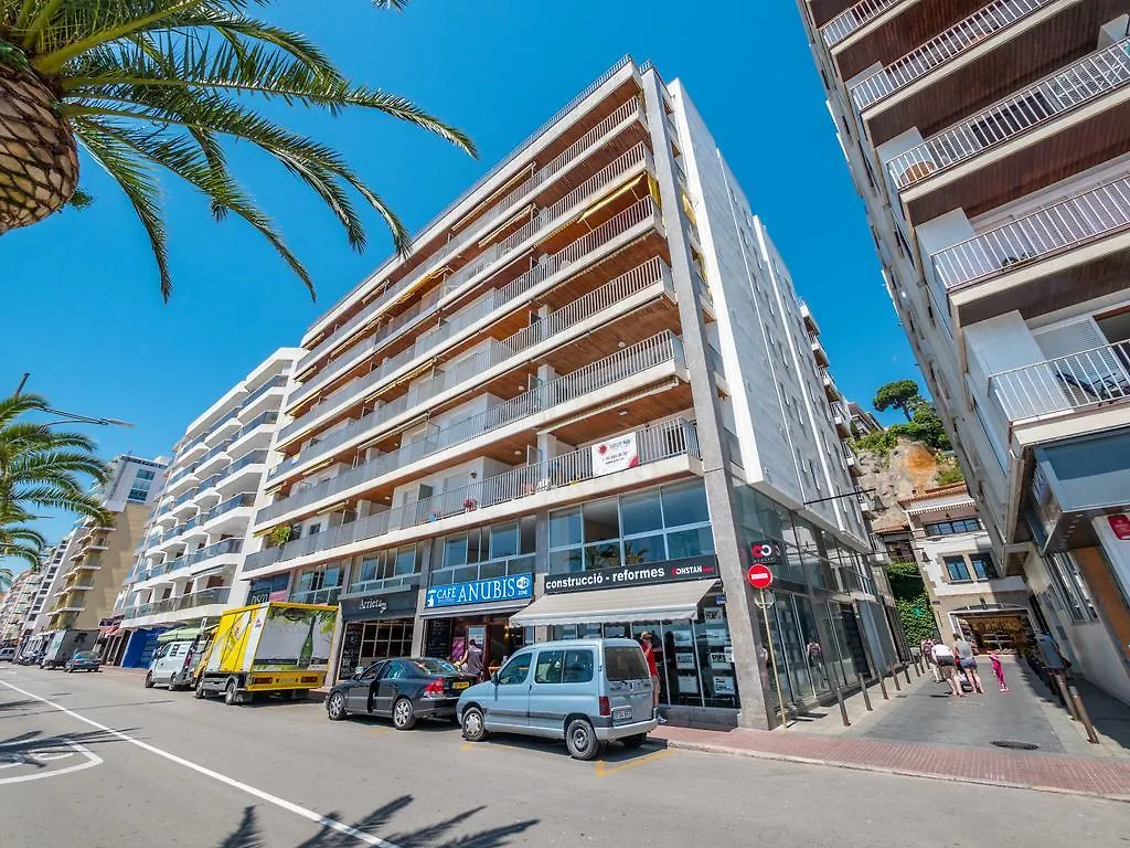 Apartaments Ar Easy Borodin location